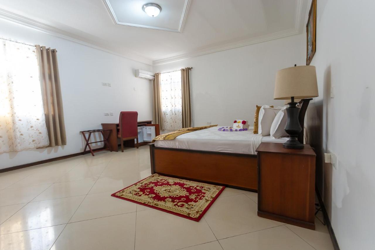 Royal Elmount Hotel Elmina Luaran gambar