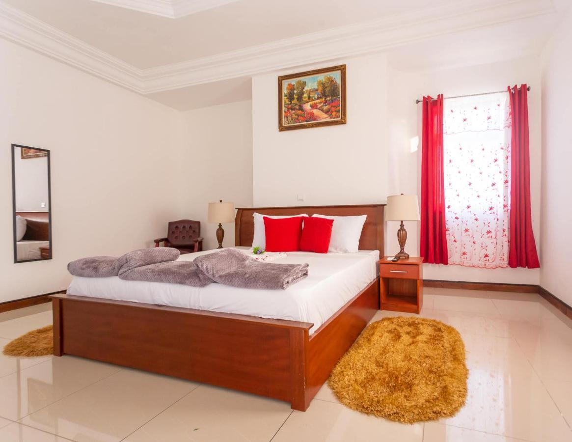 Royal Elmount Hotel Elmina Luaran gambar