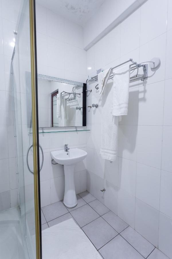 Royal Elmount Hotel Elmina Luaran gambar